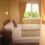 Ashleigh House