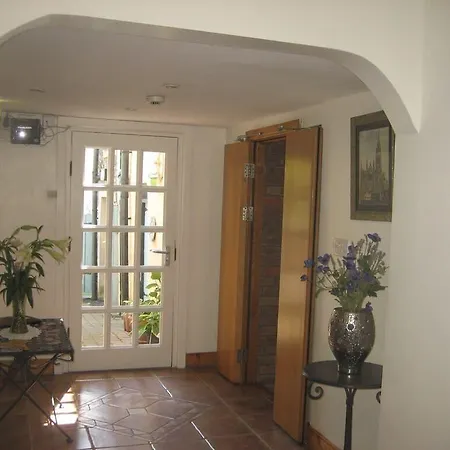 Ashleigh House ゲストハウス