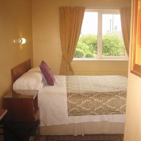 Ashleigh House