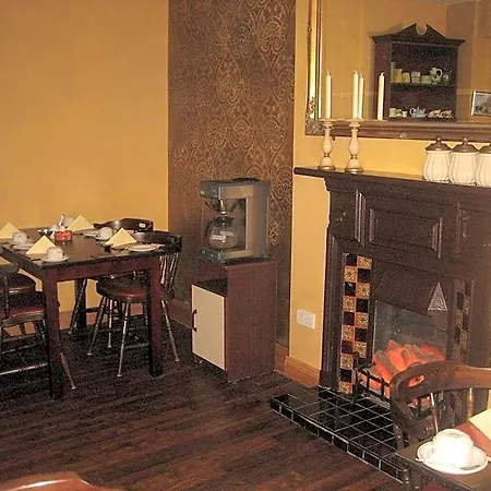 Ashleigh House Гостевой дом Монахан