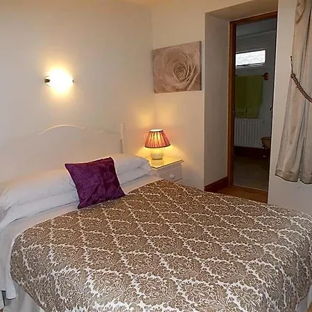 Гостевой дом Ashleigh House