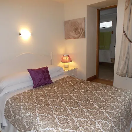 Guest house Ashleigh House 2*
