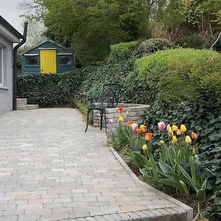 ゲストハウス Ashleigh House