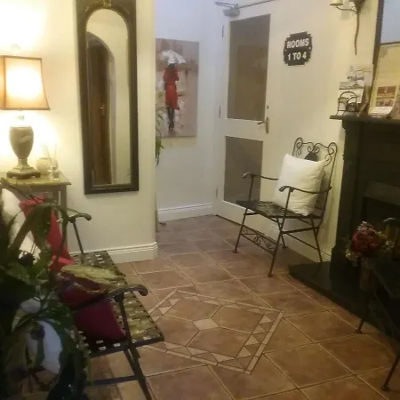 Ashleigh House 2* モナハン