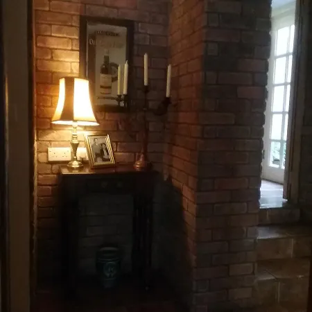 Ashleigh House موناغان
