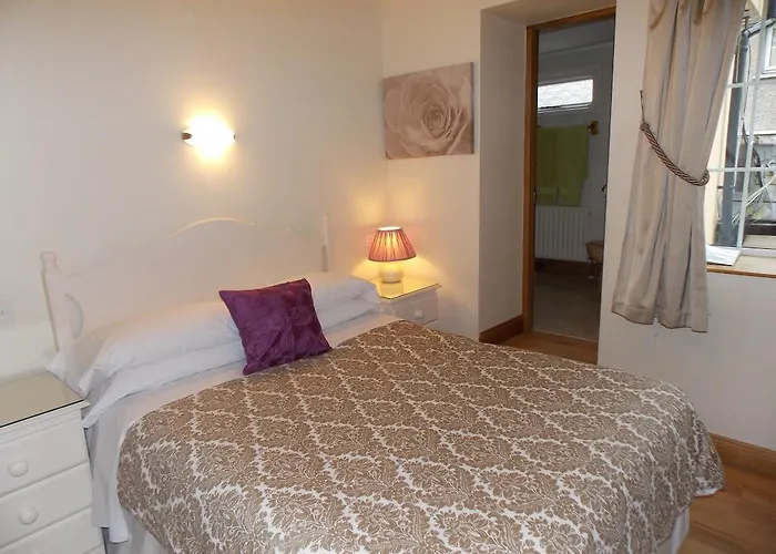 Gæstehus Ashleigh House 2*