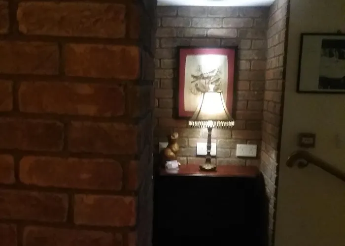 Ashleigh House 招待所 2*