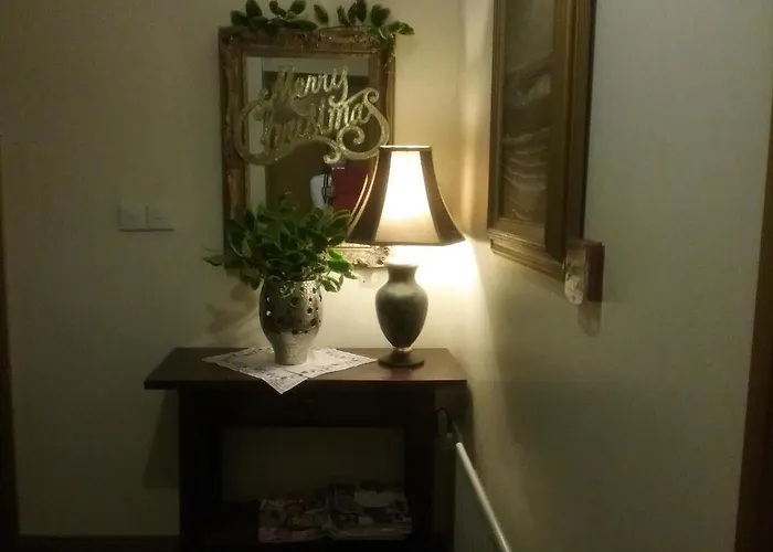 Ashleigh House 招待所 2*